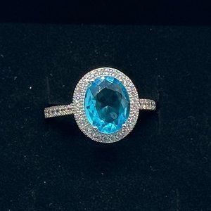 Brilliant Oval 3.60 Carat Blue Topaz Ring - Size 6 - Sterling Silver Setting